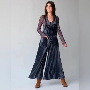 Crushed Velvet Dakota Jumpsuit by Natural Life - NWT - Charcoal Color